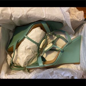 Badgley Mischka Amelia